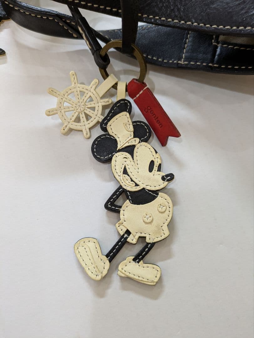 【美品】ゲンテン　ディズニーコラボ　トートバッグ　ミッキー＆ミニーチャーム付き