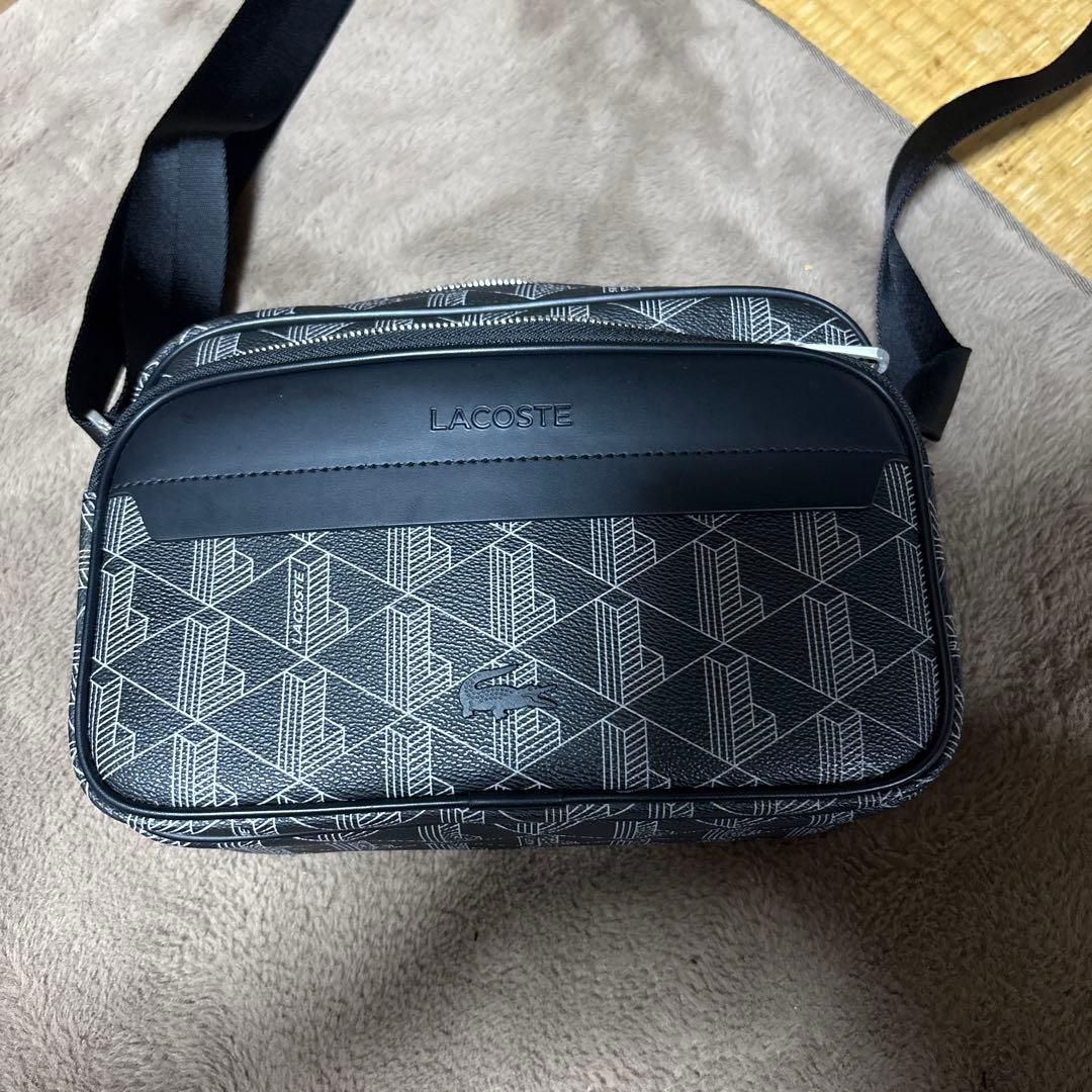 ラコステショルダーバッグ