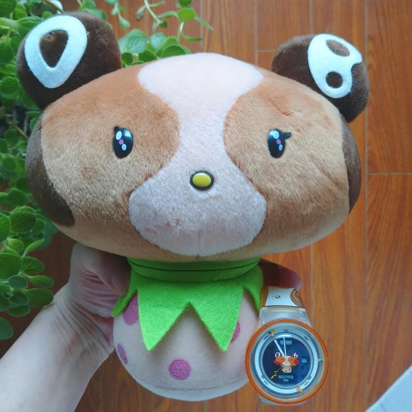 村上隆2000年頃のソーラー時計とぬいぐるみ　Takashi Murakami