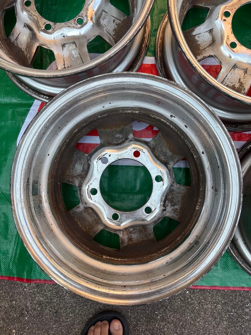 ランドクルーザー60 ワイドボディ 純正ホイール 15X7JJ PCD139.7