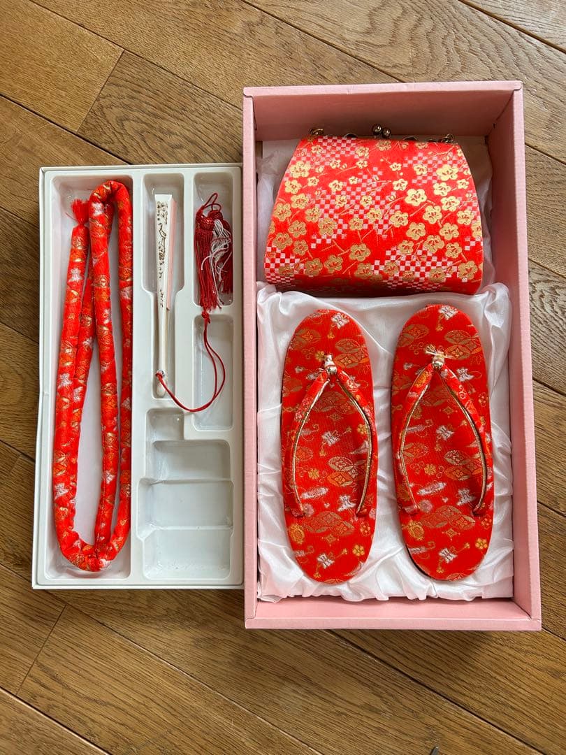 お値下げ‼️ 七五三　女の子　７歳　着物セット　スーツケース付き