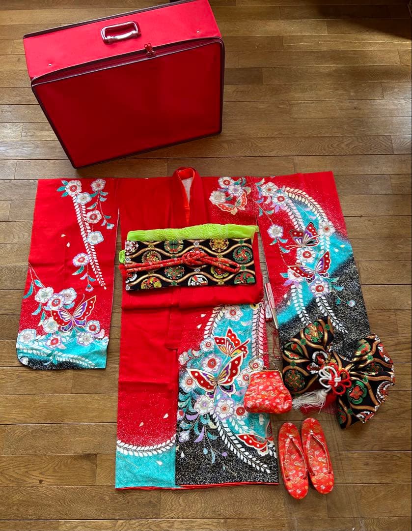 お値下げ‼️ 七五三　女の子　７歳　着物セット　スーツケース付き