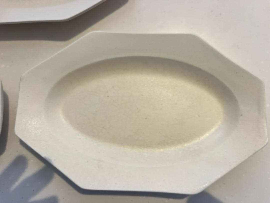 岡田直人　八角形クリーム色皿3枚セット