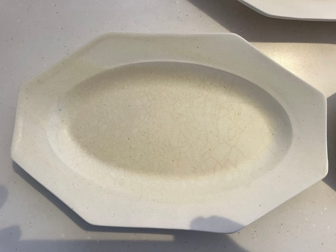 岡田直人　八角形クリーム色皿3枚セット