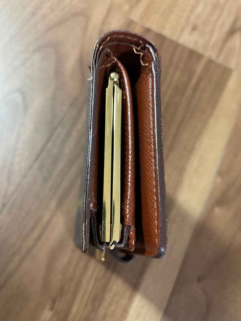 LOUIS VUITTONモノグラム ポルトフォイユ ヴィエノワ ゴールド