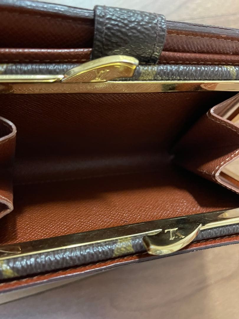 LOUIS VUITTONモノグラム ポルトフォイユ ヴィエノワ ゴールド