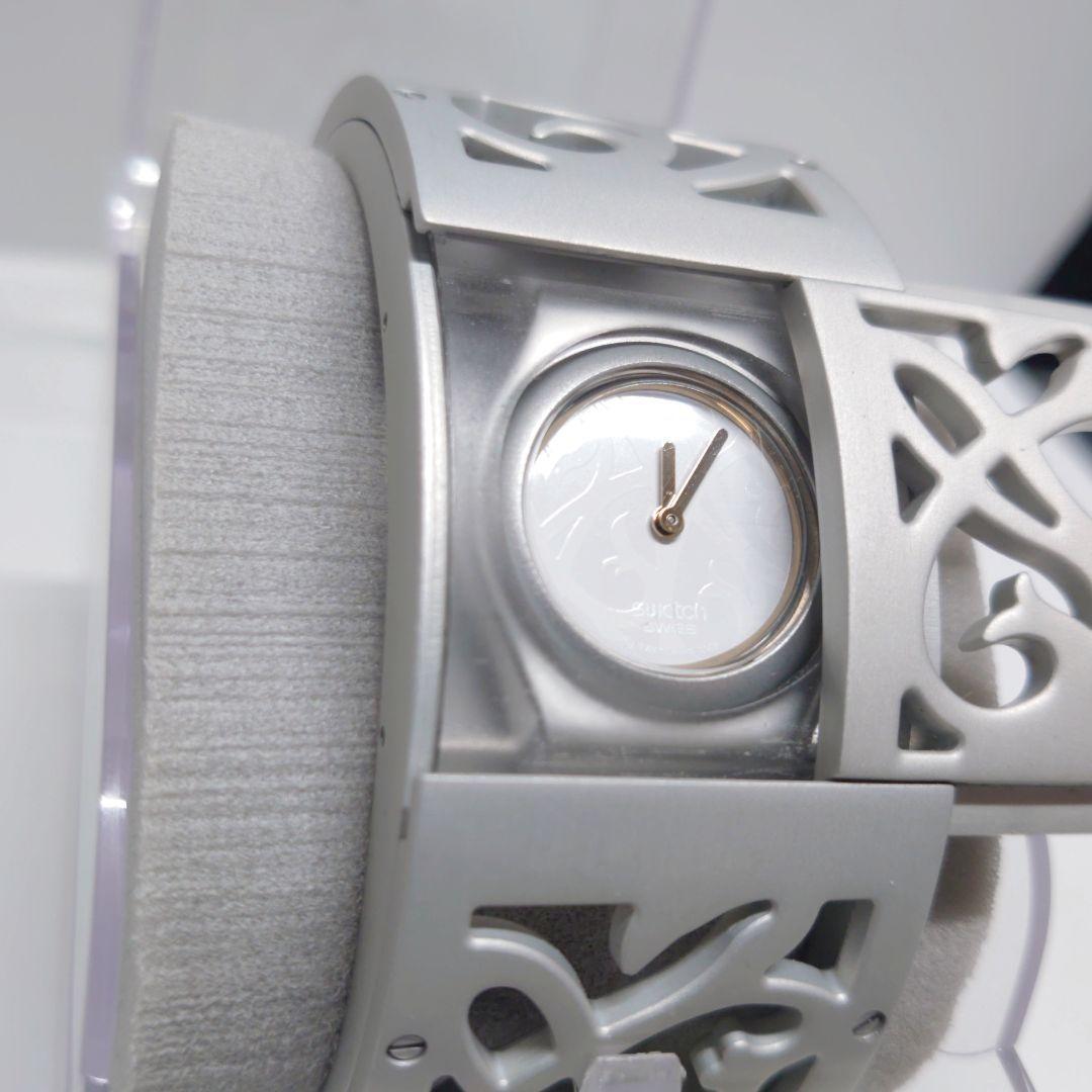 ✨美品✨Swatch スウォッチ IRONY LADY FLOWER バングル