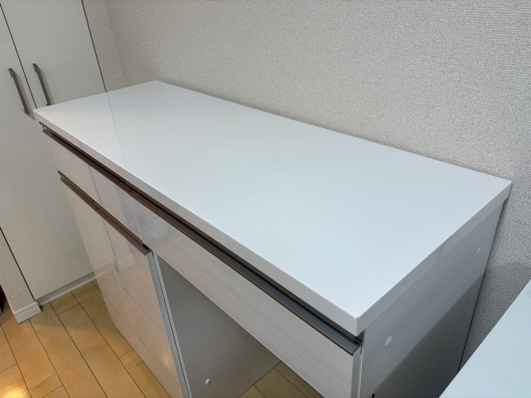 （値下げ、美品、送料込）ニトリ　キッチンボード　リガーレ　120cm