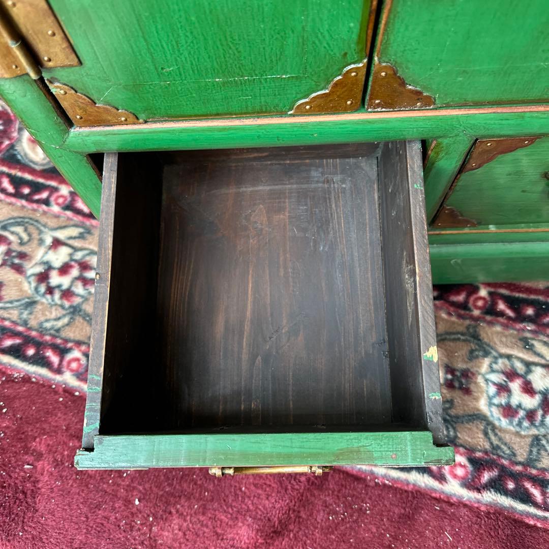 階段型木製タンス グリーン