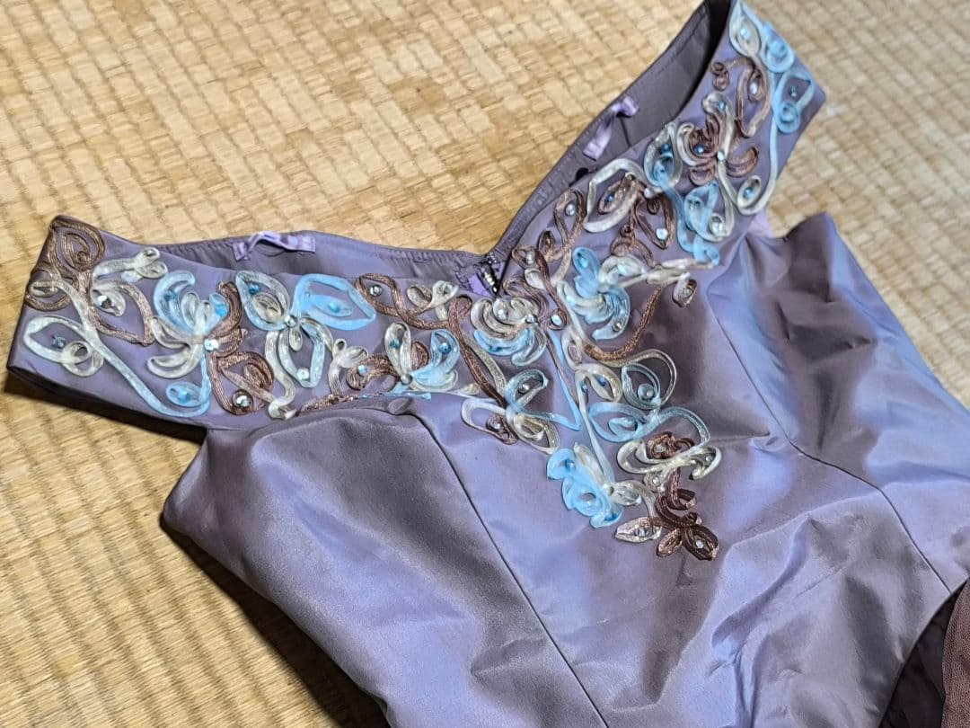 トリイユキ　シックなカラードレス　演奏会　コンサート　カクテルドレス　結婚式