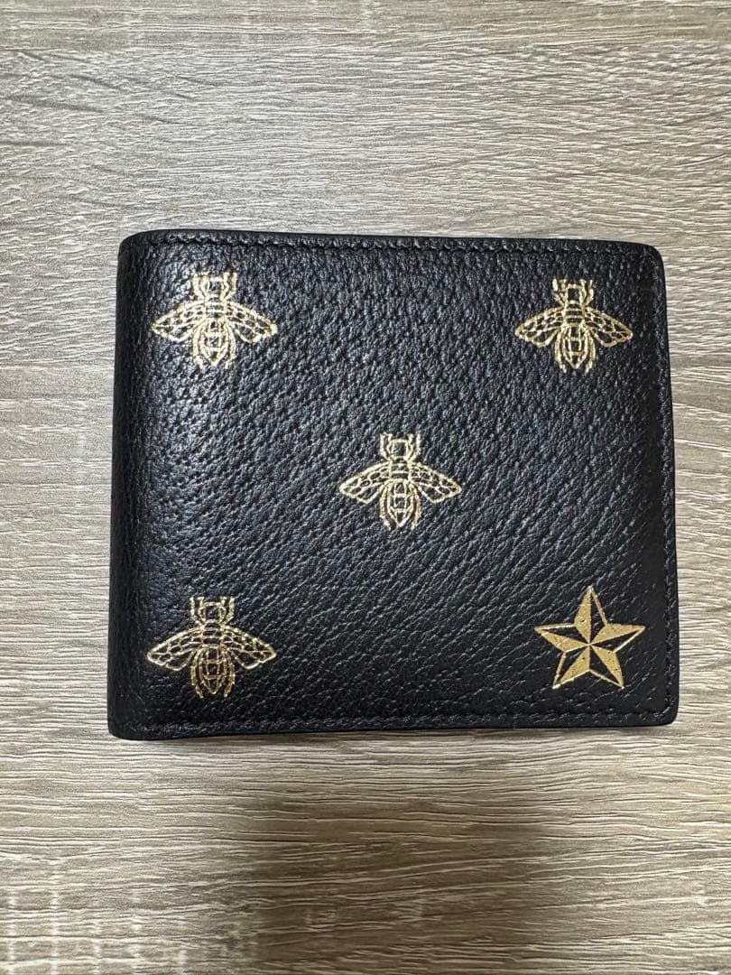 GUCCI グッチ　二つ折り財布　アニマリエ　蜂　スター　黒