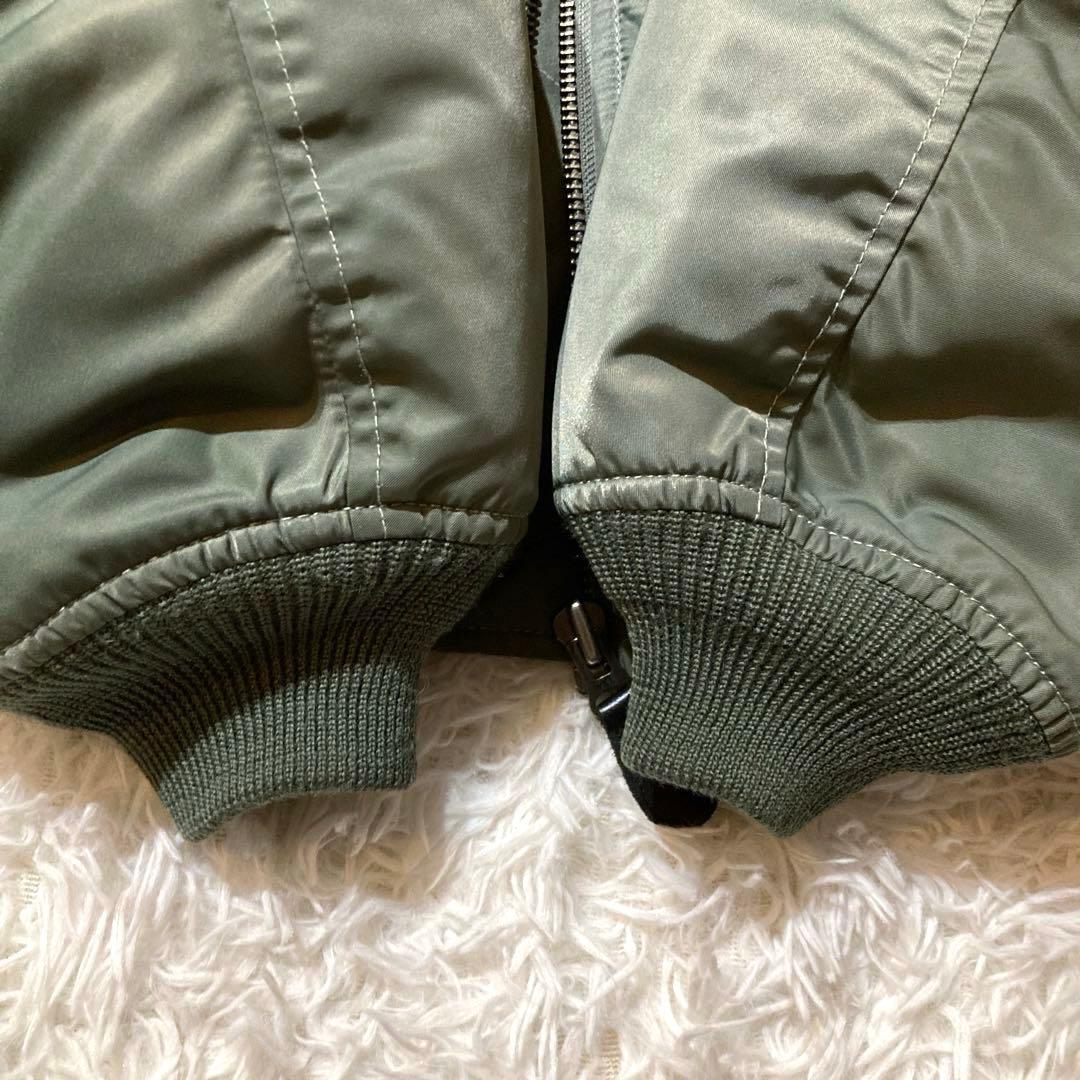 【人気定番】BEAMS リラックスフィット THERMOLITE® MA-1