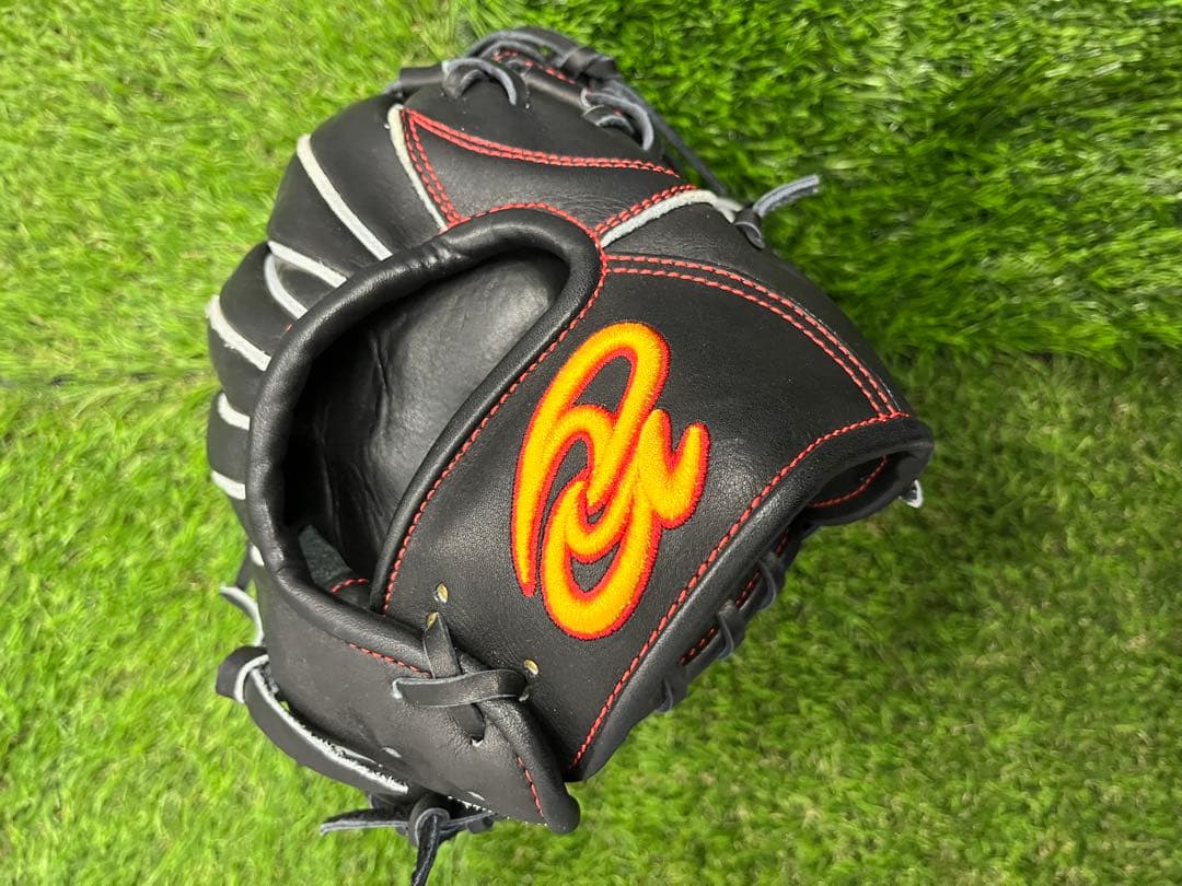 ドナイヤ　10周年記念グラブ　セット割可能24時間以内発送