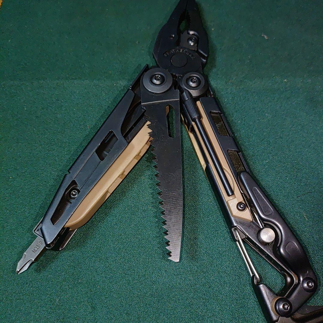 未使用 LEATHERMAN MUT マルチツール ブラック/タン