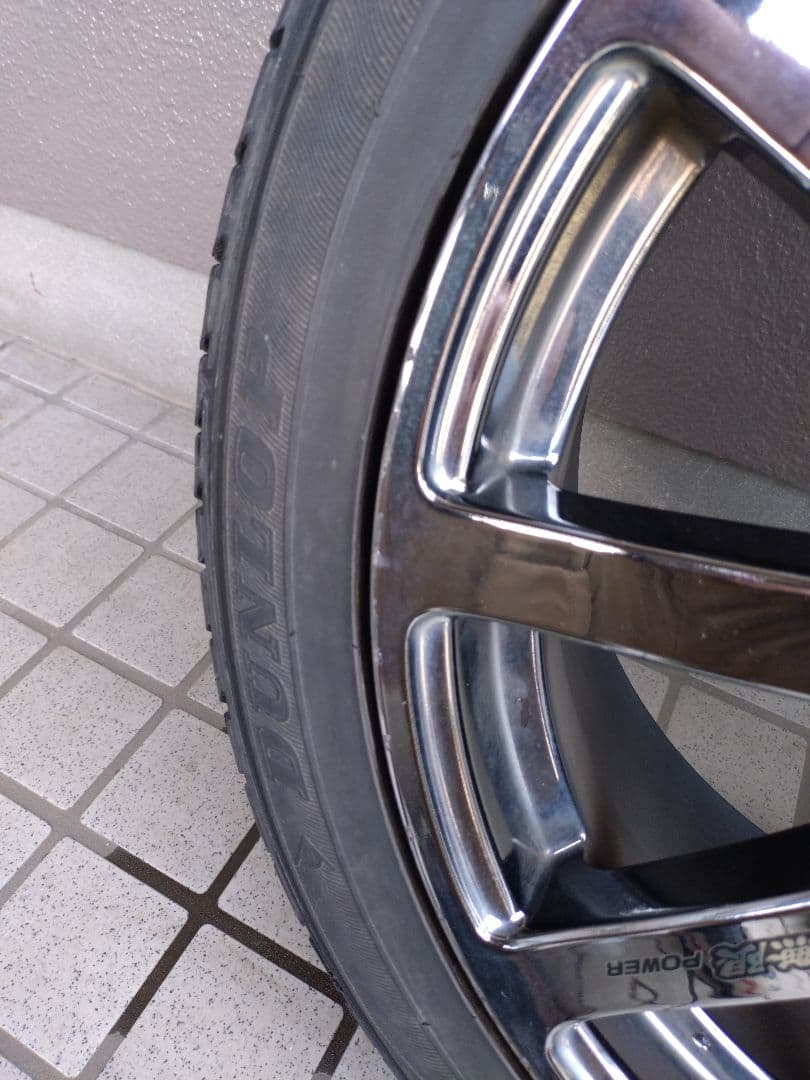 【無限】NR 18㌅アルミホイール　ブラックメタル　タイヤ、盗難防止ナット付き