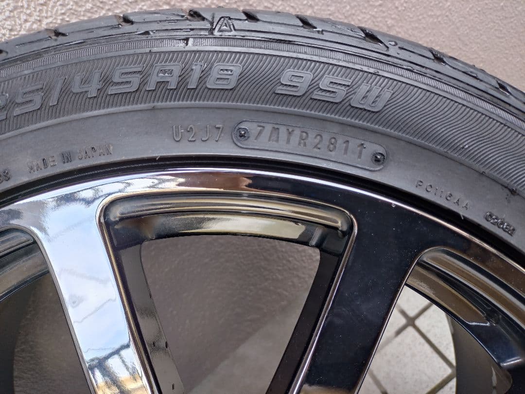 【無限】NR 18㌅アルミホイール　ブラックメタル　タイヤ、盗難防止ナット付き