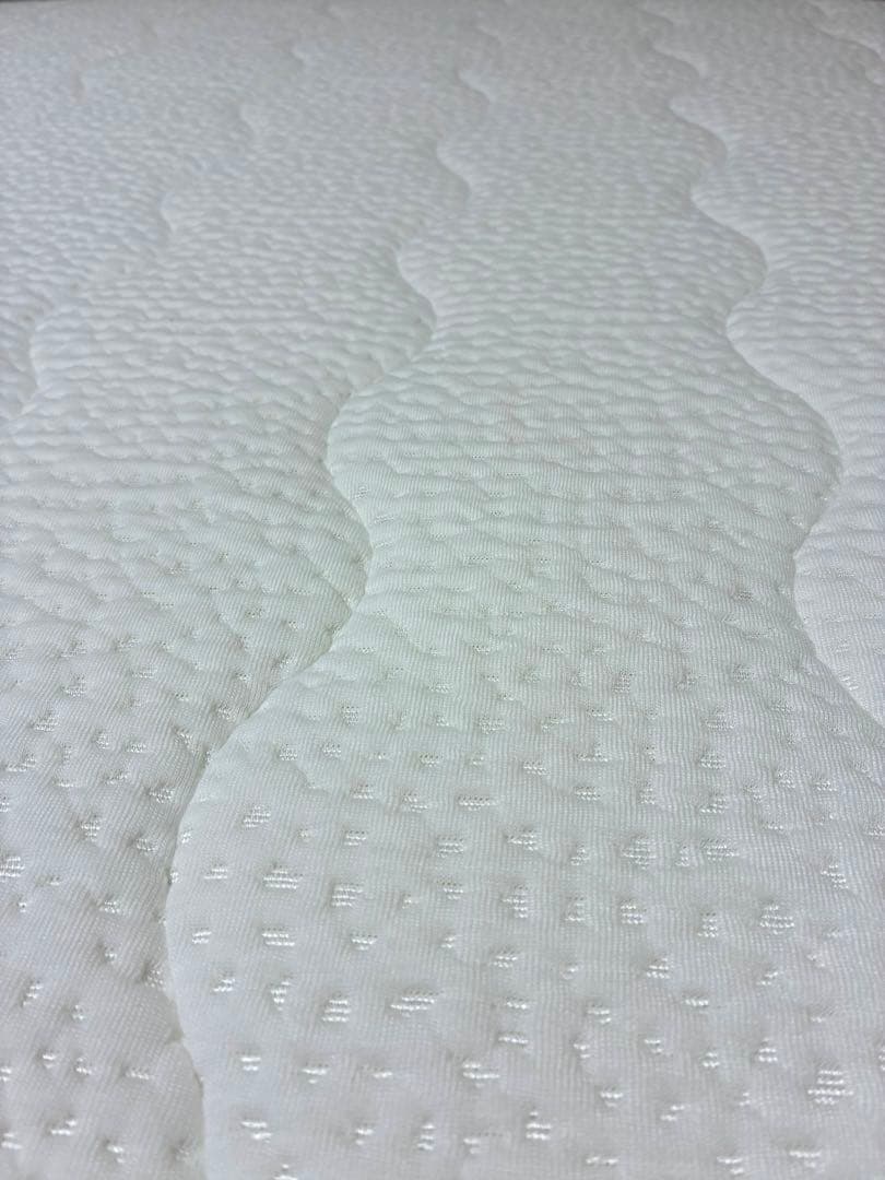 【写真追加】（美品）NELL セミダブル マットレス