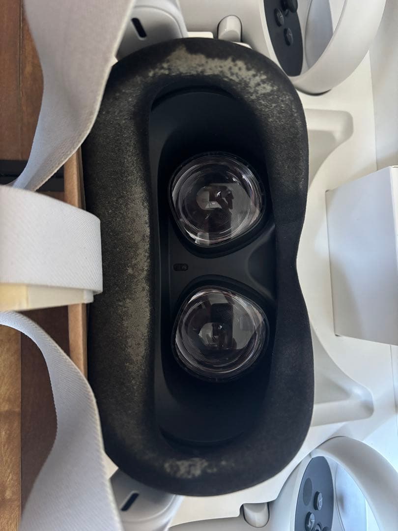  Quest 2 VRヘッドセット 64GB