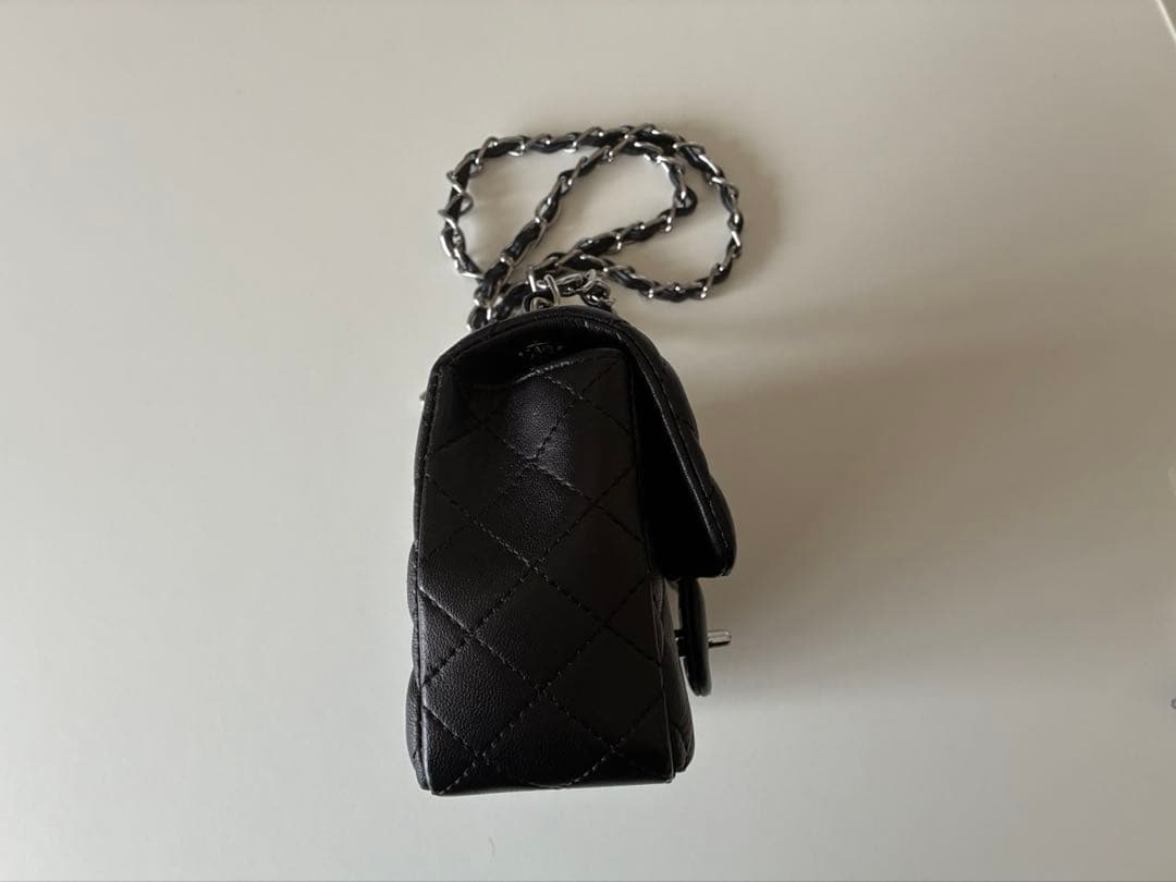 チェーンバッグ 黒色 中古