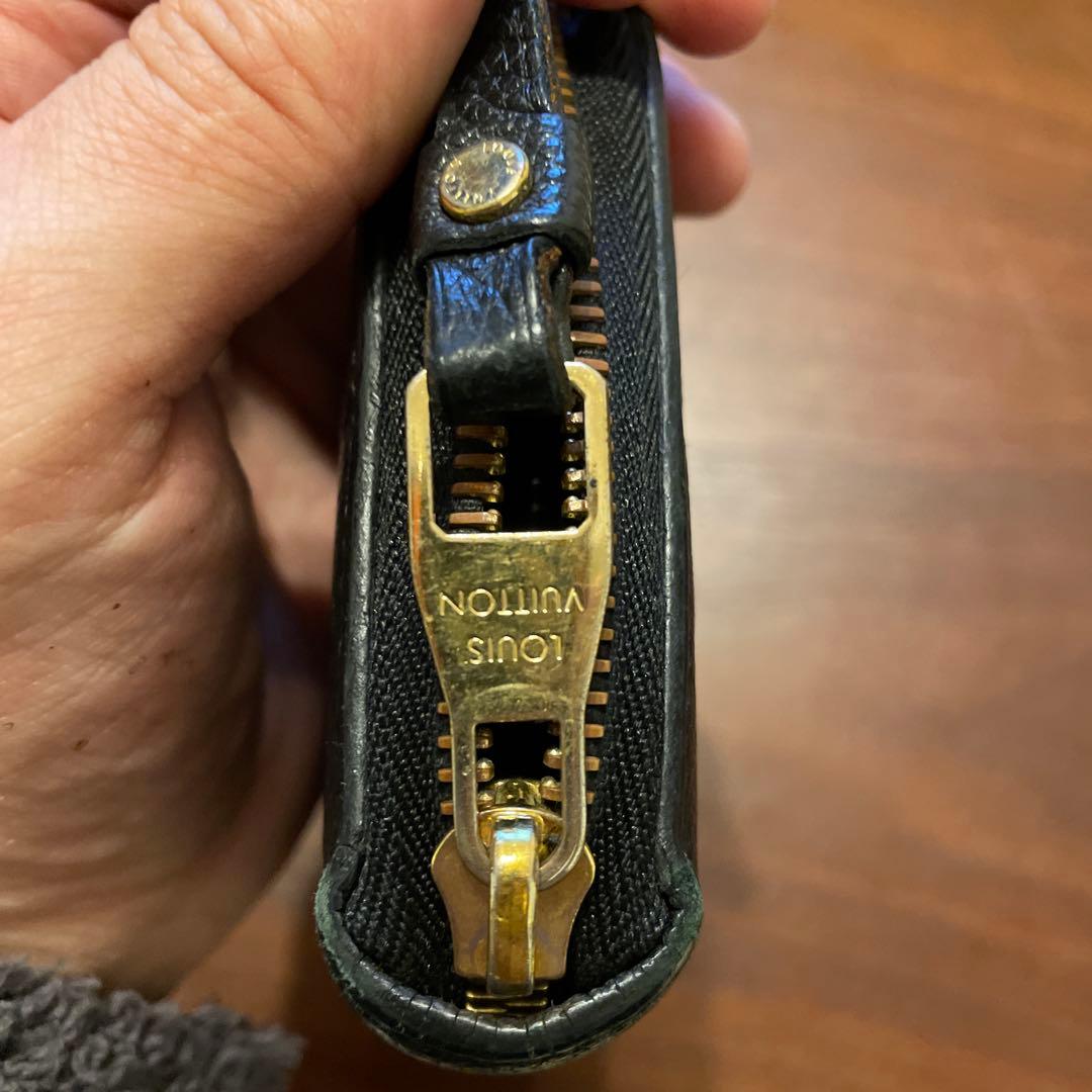 ルイヴィトン アンプラント ジッピーウォレット ノワール