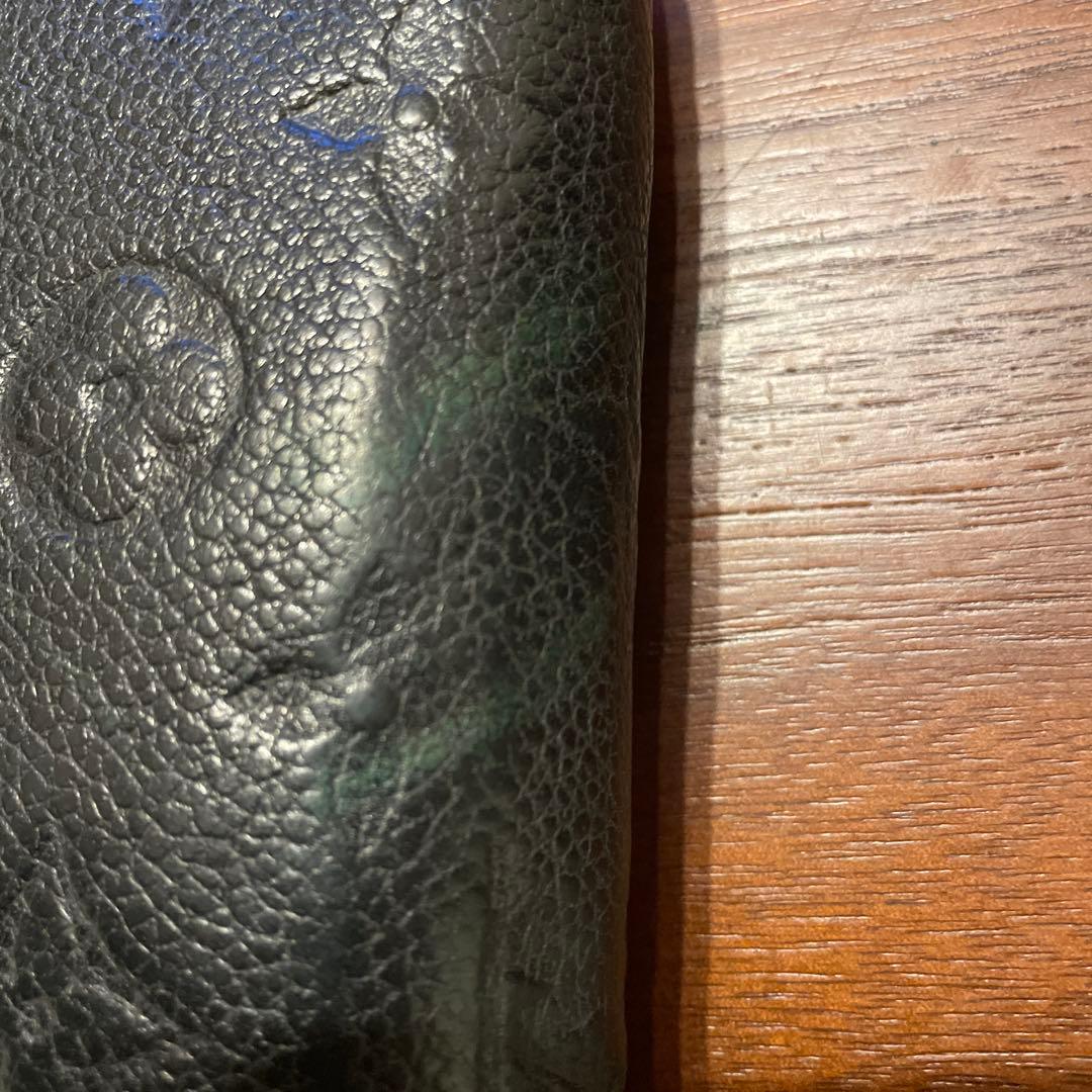 ルイヴィトン アンプラント ジッピーウォレット ノワール