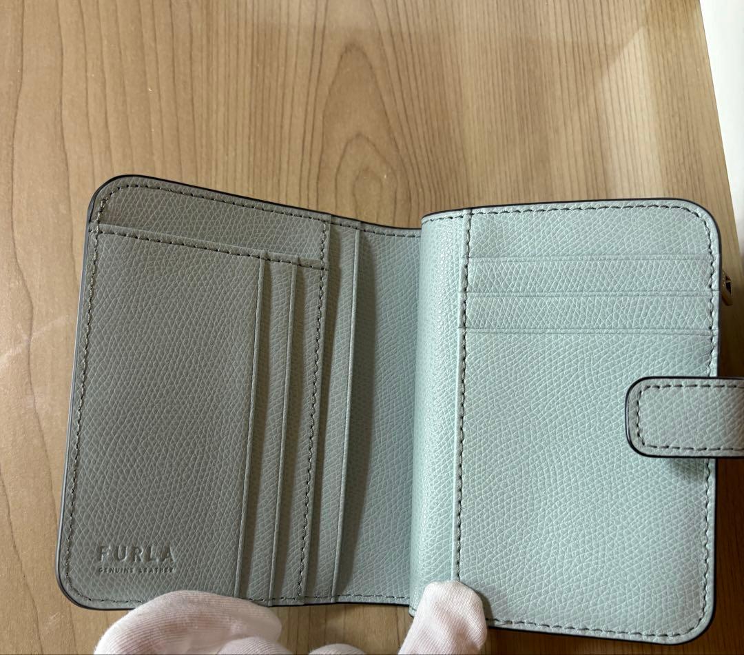 FURLA 二つ折り財布 ライトブルー