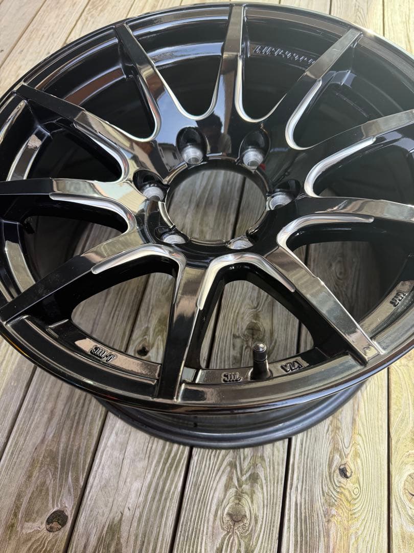 アルジェノン フェニーチェ 17インチ 6H139.7 8J +20 ハイエース