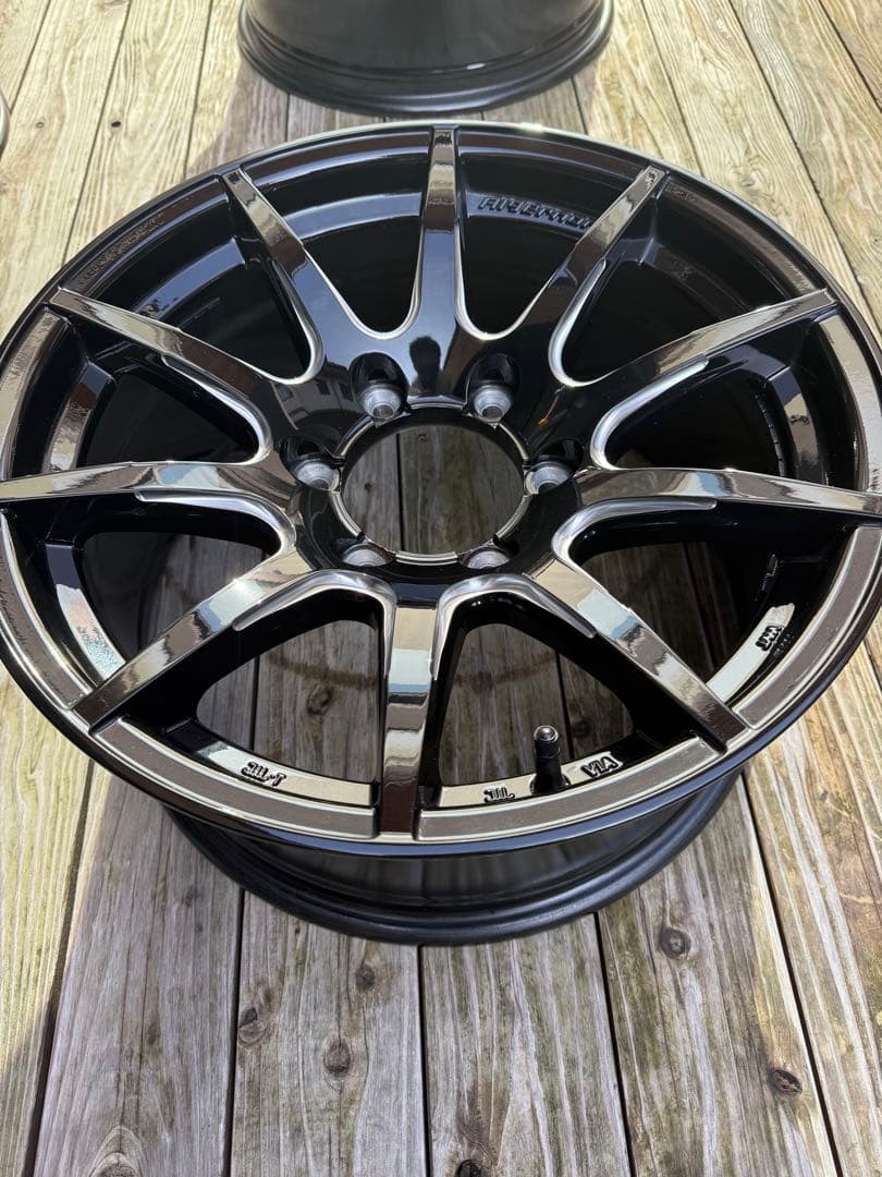 アルジェノン フェニーチェ 17インチ 6H139.7 8J +20 ハイエース