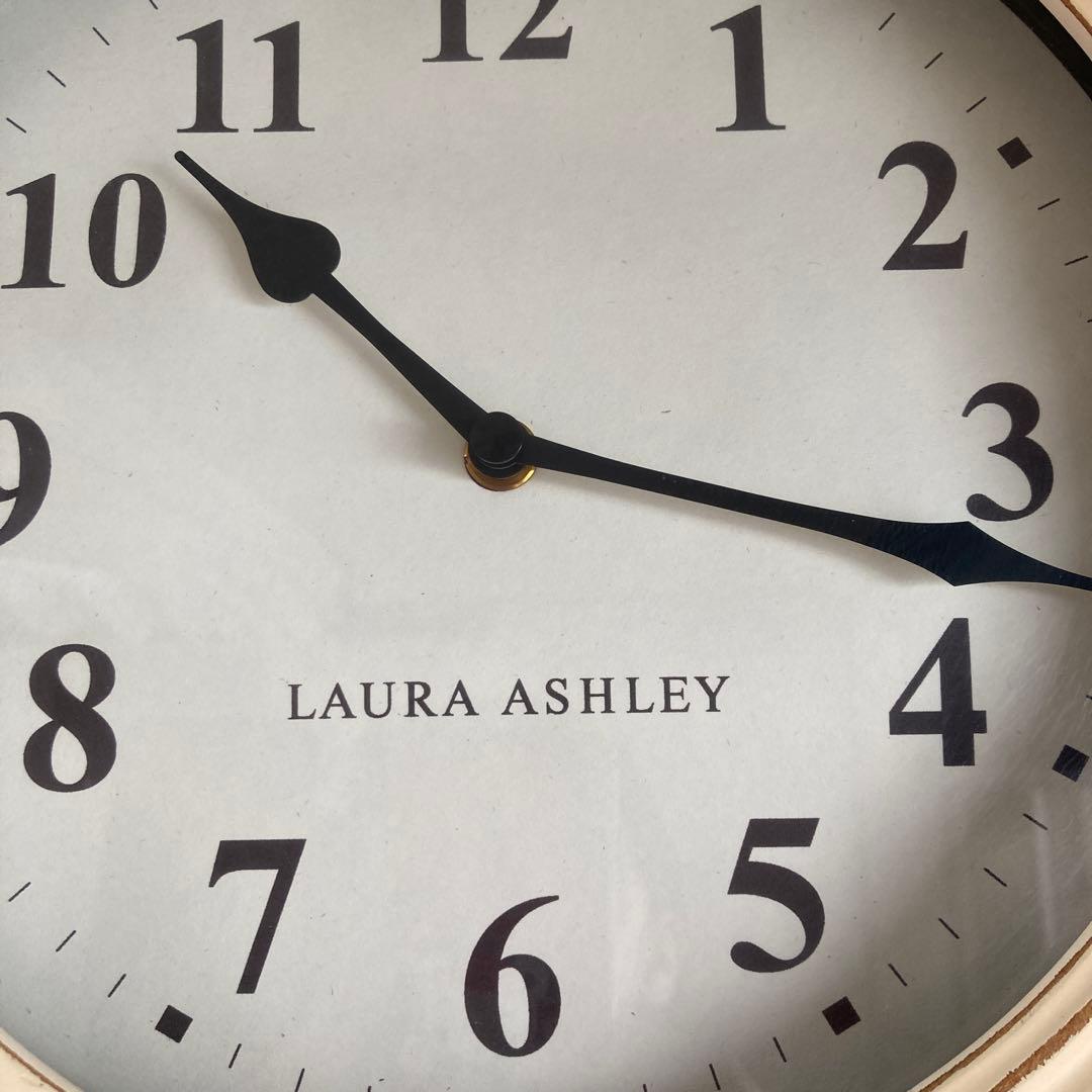 LAURA ASHLAY 壁掛け時計　アイボリー