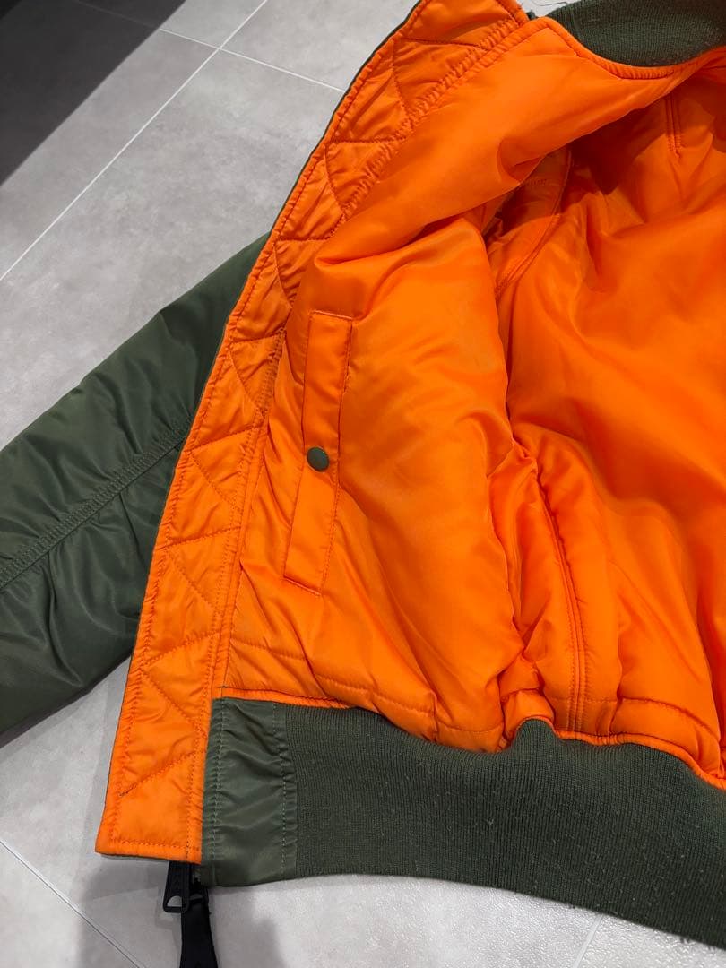 AVIREX Alpha Industries MA-1 フライトジャケット