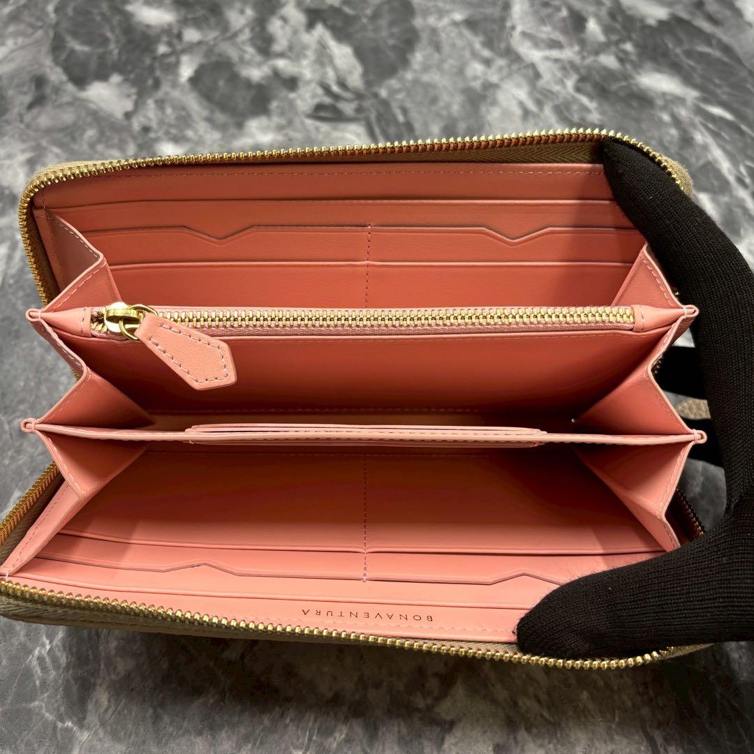 サンダルウッド ✨ボナベンチュラ　長財布