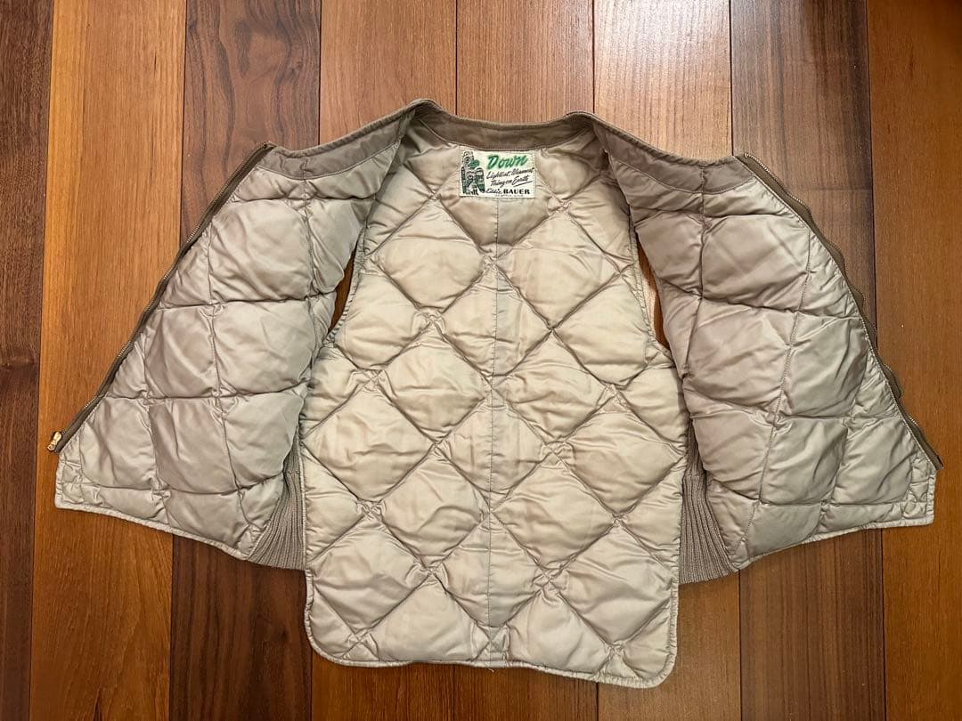 ビンテージ エディバウアー ダウンベスト Eddie Bauer