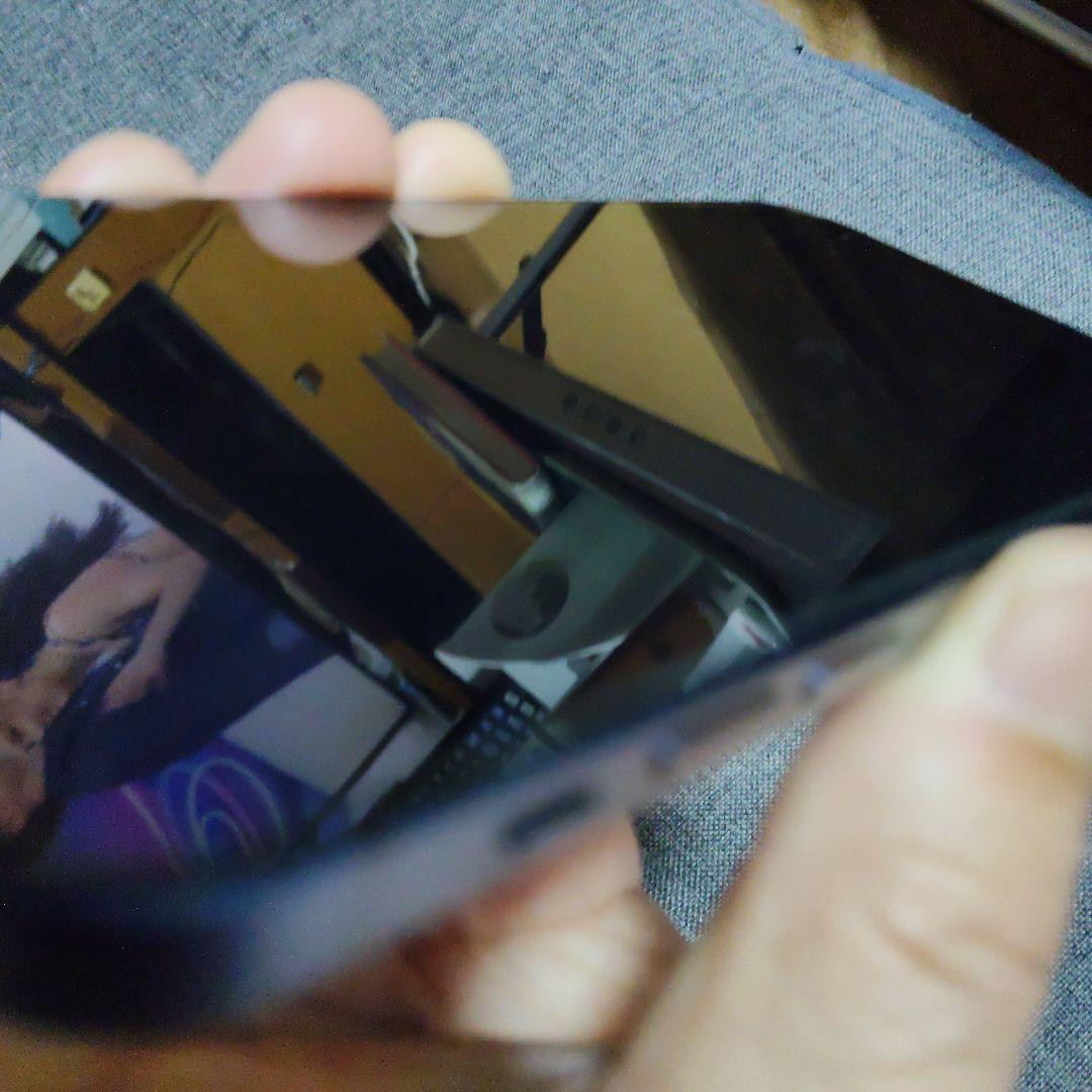 【かに】iPhone12 本体ブルー128GB