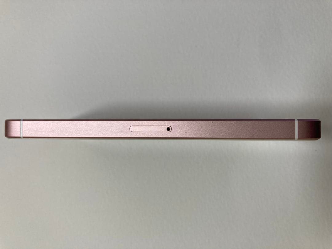 iPhone SE 初代 128GB SIMフリー 初期化済