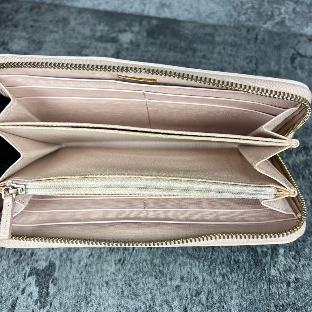 FENDI ズッカ柄 ラウンドファスナー 長財布 ピンク