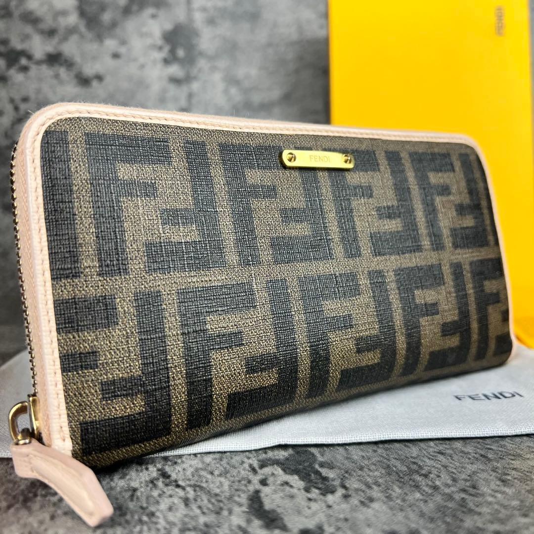 FENDI ズッカ柄 ラウンドファスナー 長財布 ピンク