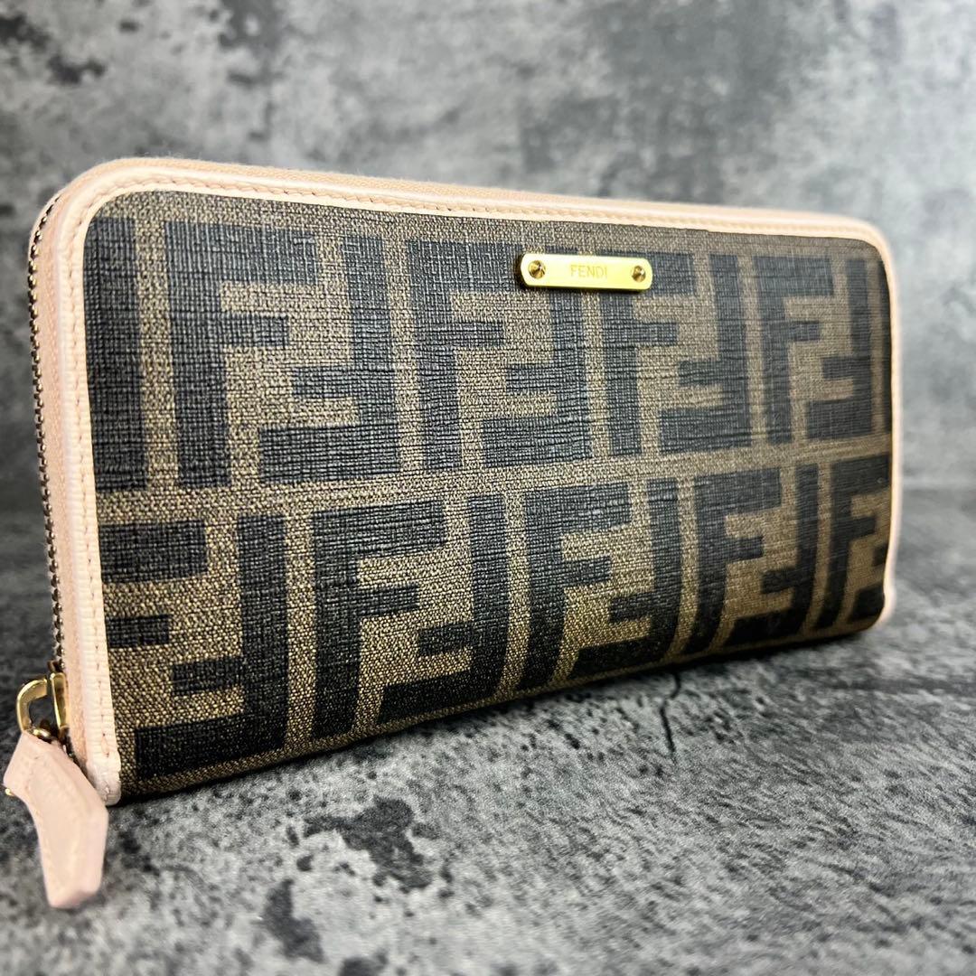 FENDI ズッカ柄 ラウンドファスナー 長財布 ピンク