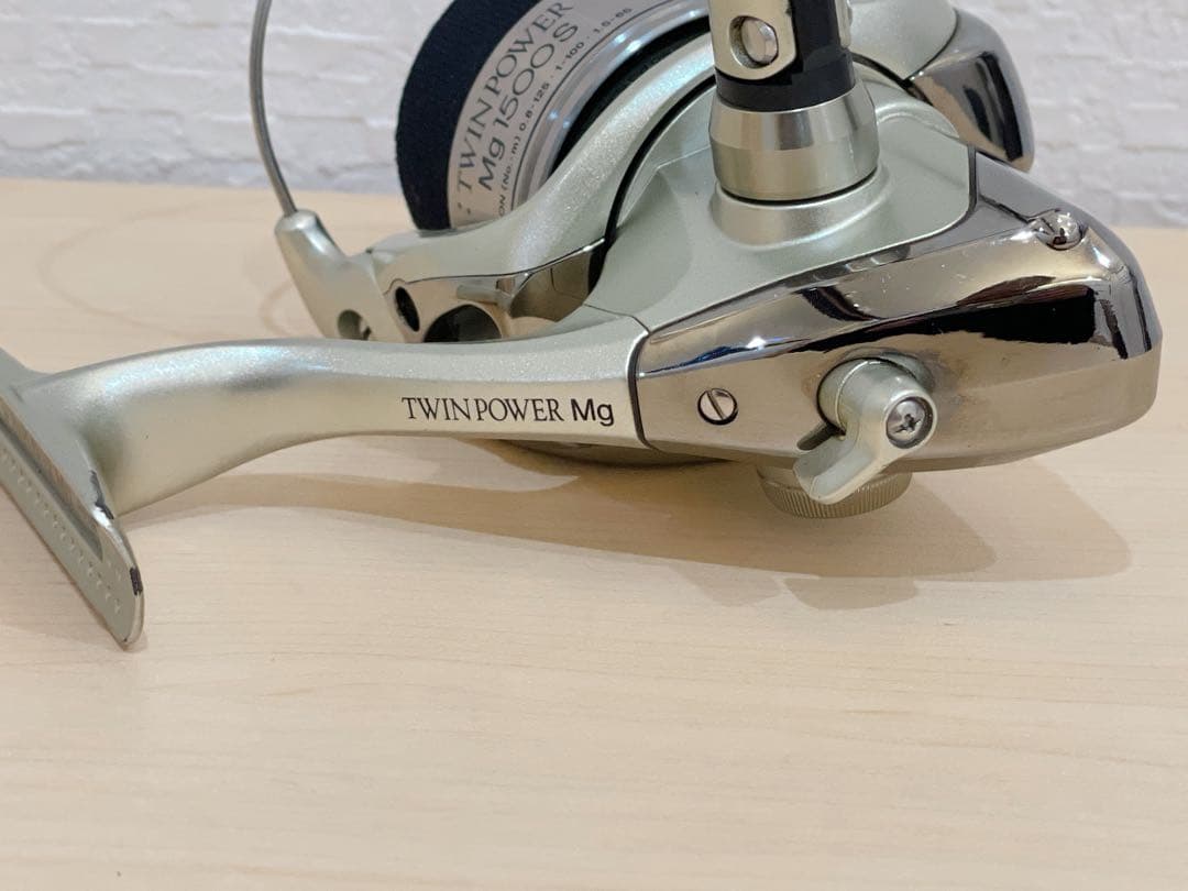 リール SHIMANO 03TWIN POWER Mg 1500S