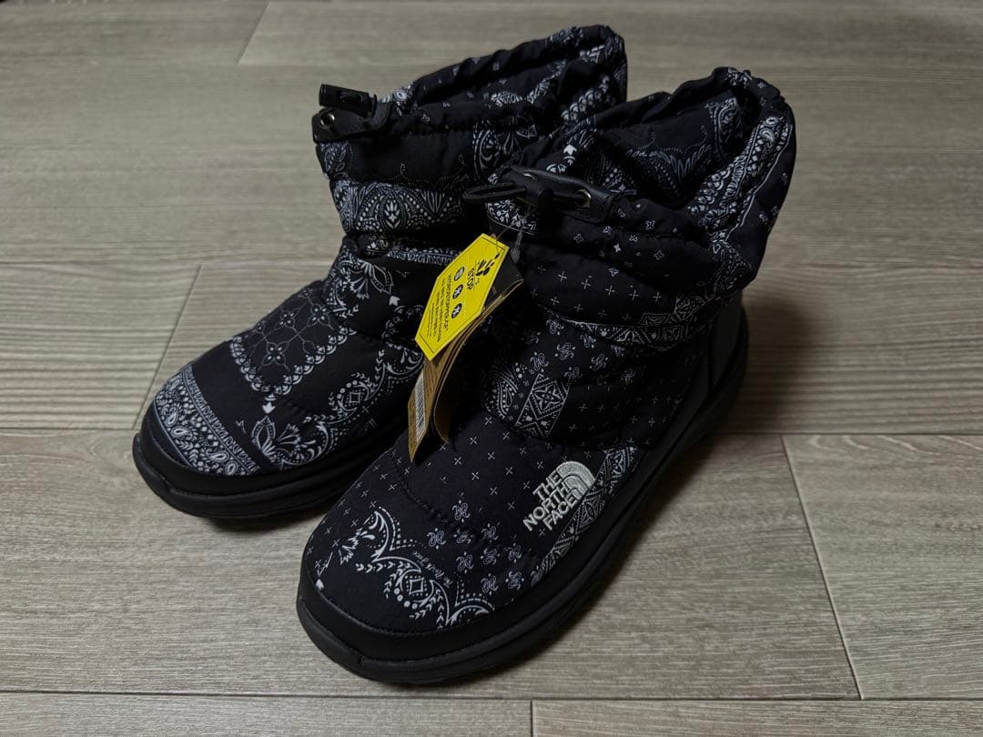 韓国ノースフェイス　スノーブーツ