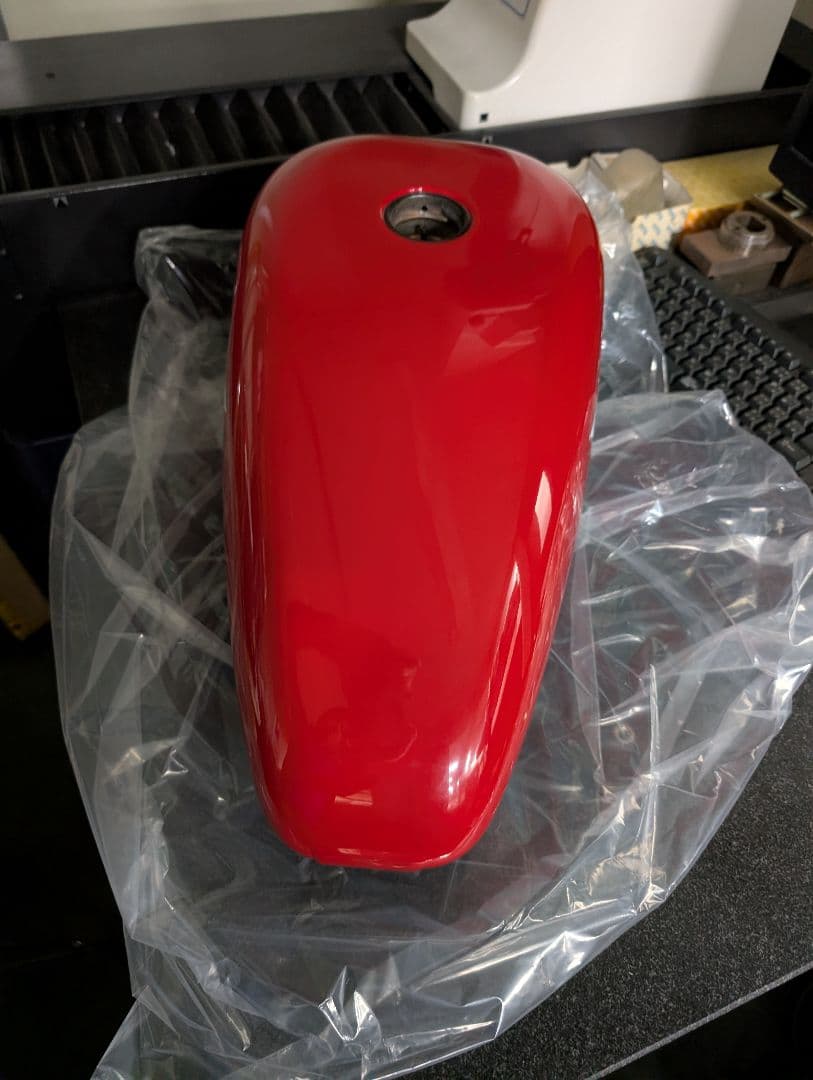 Harley-Davidson スポーツスター ~03純正タンク　3.3ガロン