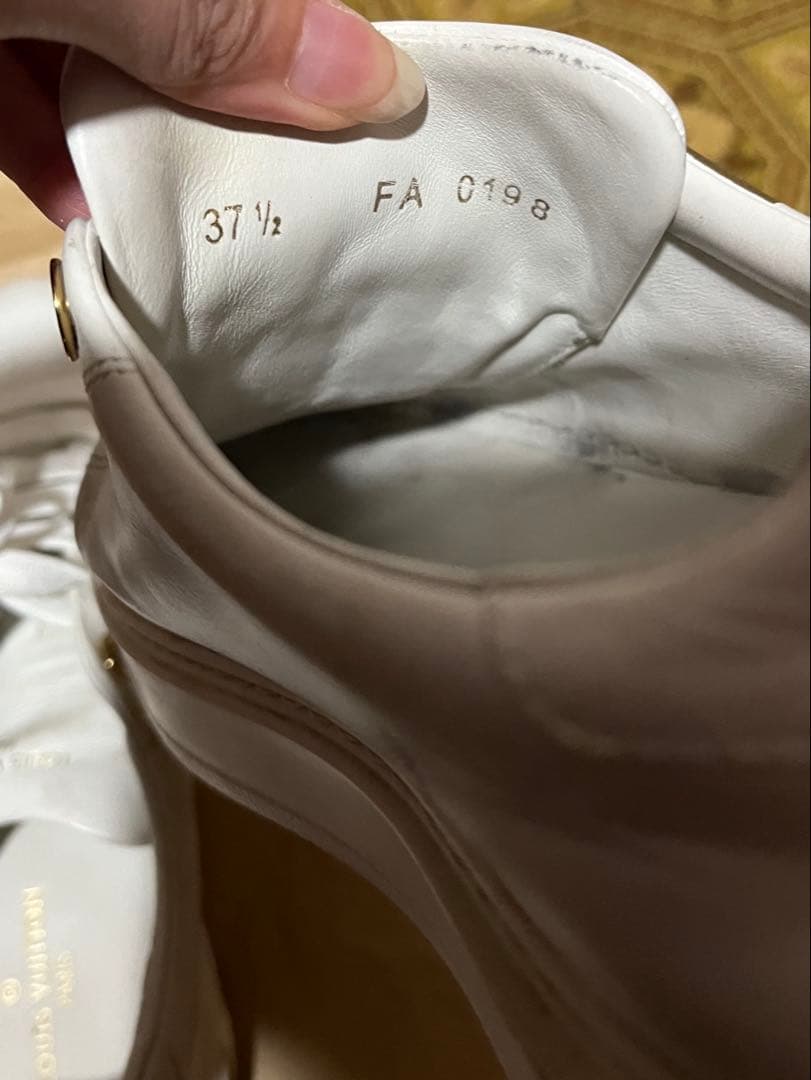 ルイヴィトン LOUISVUITTON タイムアウトライン スニーカー