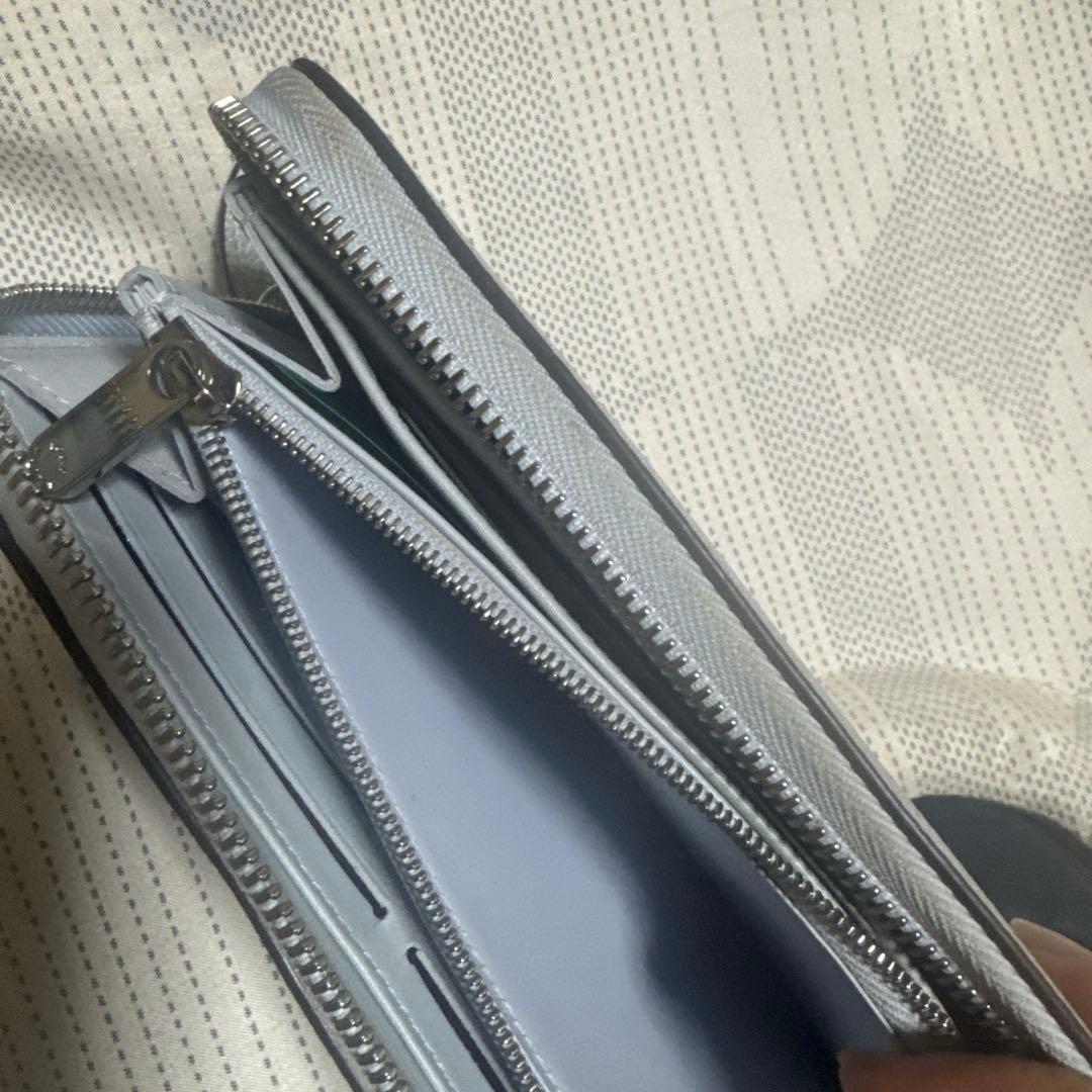 ルイヴィトンレア長財布