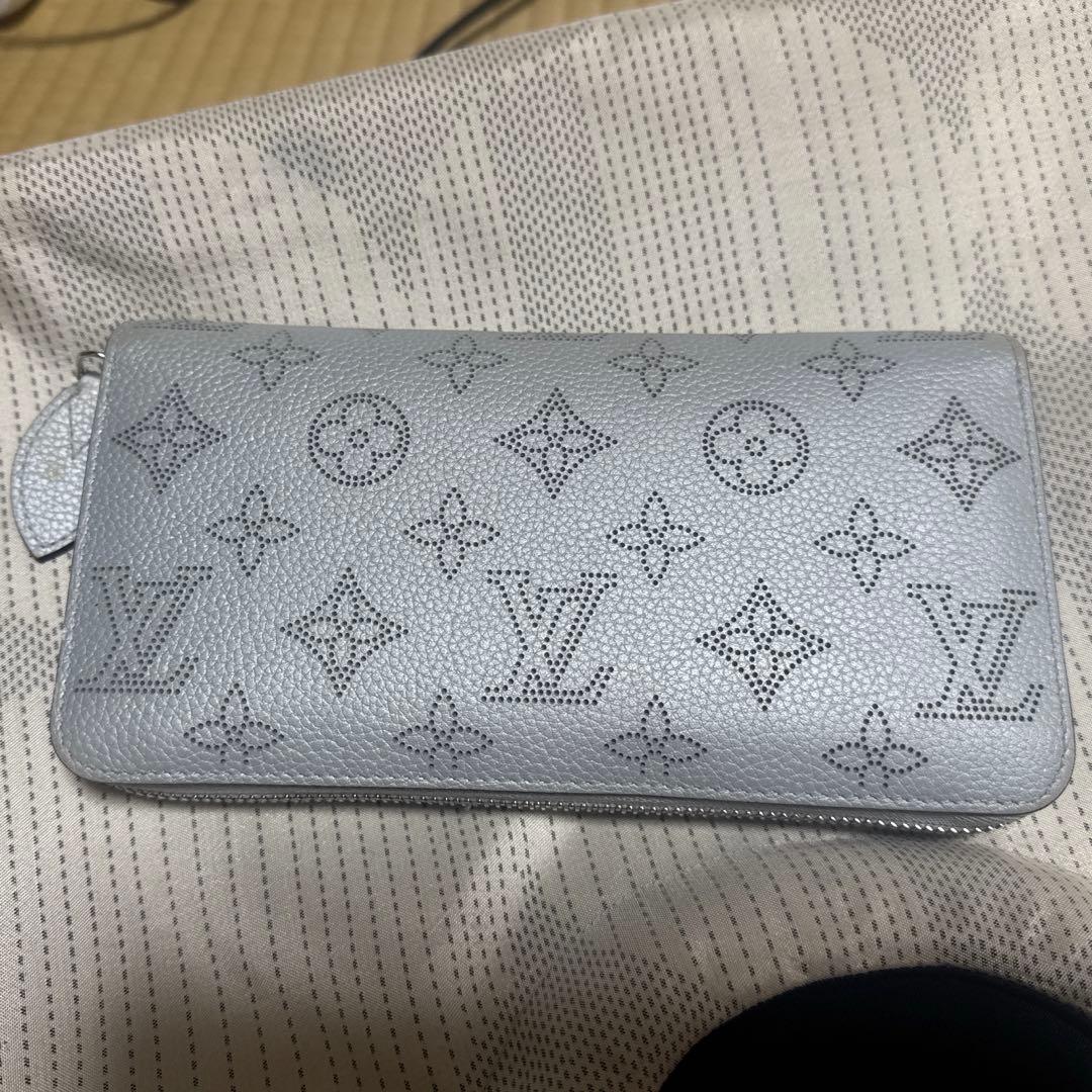 ルイヴィトンレア長財布