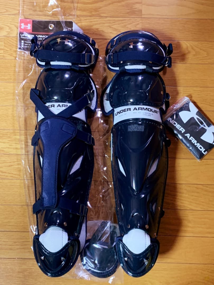 新品2026年★アメリカ限定発売☆アンダーアーマー☆キャッチャー３点セット☆紺