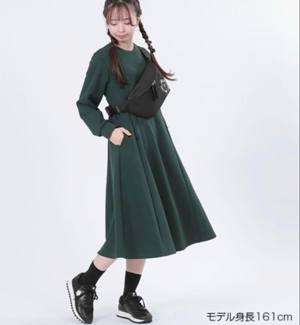 マリークワント 新作完売色 定価以下上品グリーンデイジー刺繍ロングワンピース