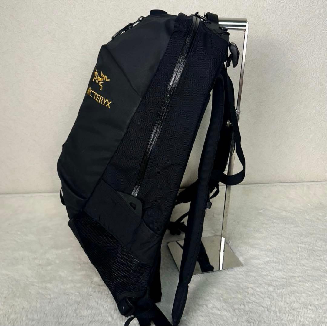 アークテリクス バックパック arro22 廃盤 ブラック