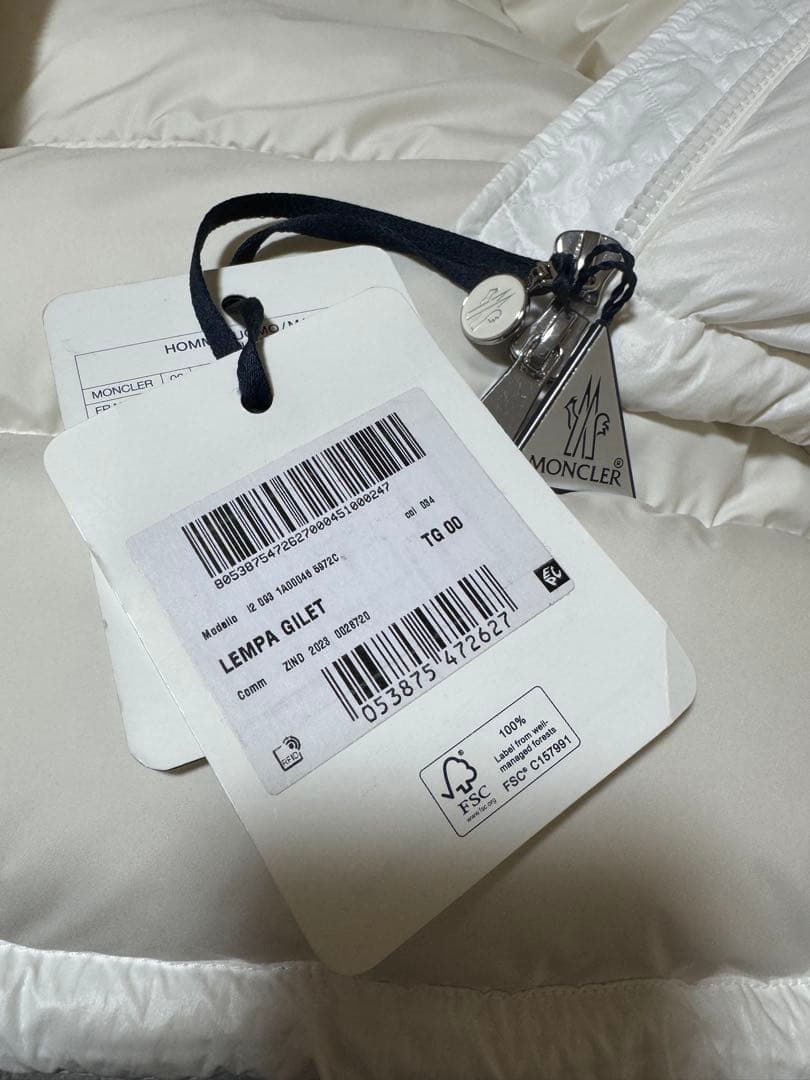 MONCLER モンクレール ホワイト ダウンベスト