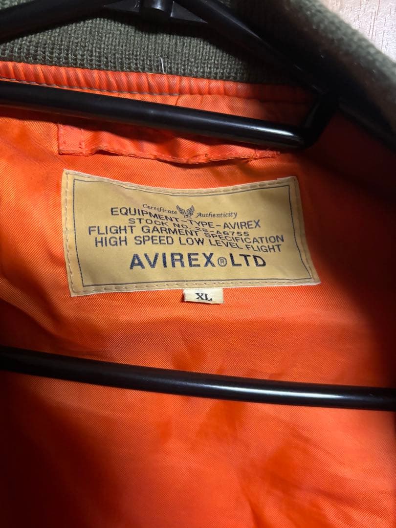 大人気モデル！AVIREX MA-1 COMMERCIAL LOGO