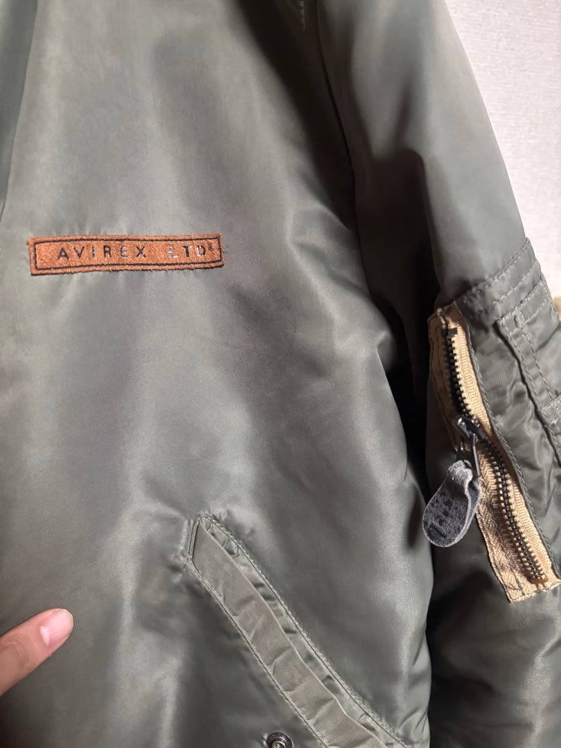 大人気モデル！AVIREX MA-1 COMMERCIAL LOGO