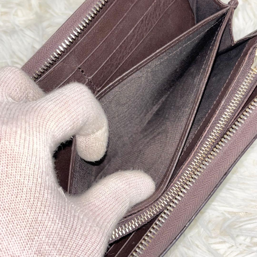 GUCCI 長財布 ラウンドファスナー シマ マイクロシマ　インターロッキング